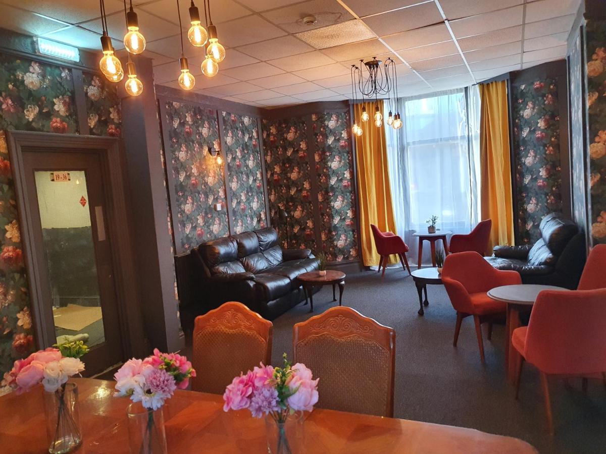 Balkan Hotel Blackpool Exteriör bild