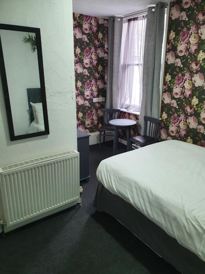 Balkan Hotel Blackpool Exteriör bild