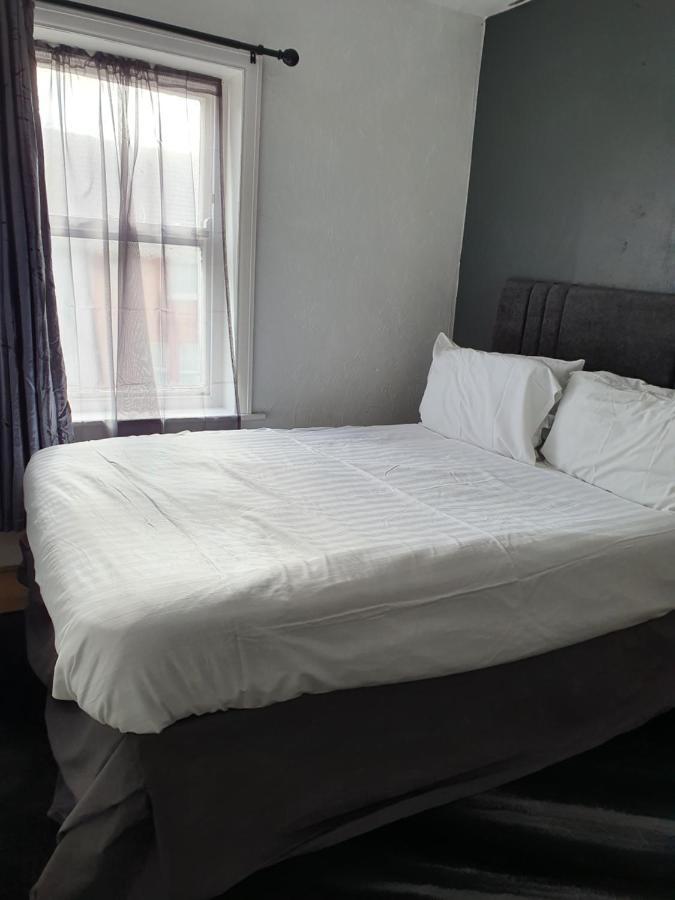 Balkan Hotel Blackpool Exteriör bild
