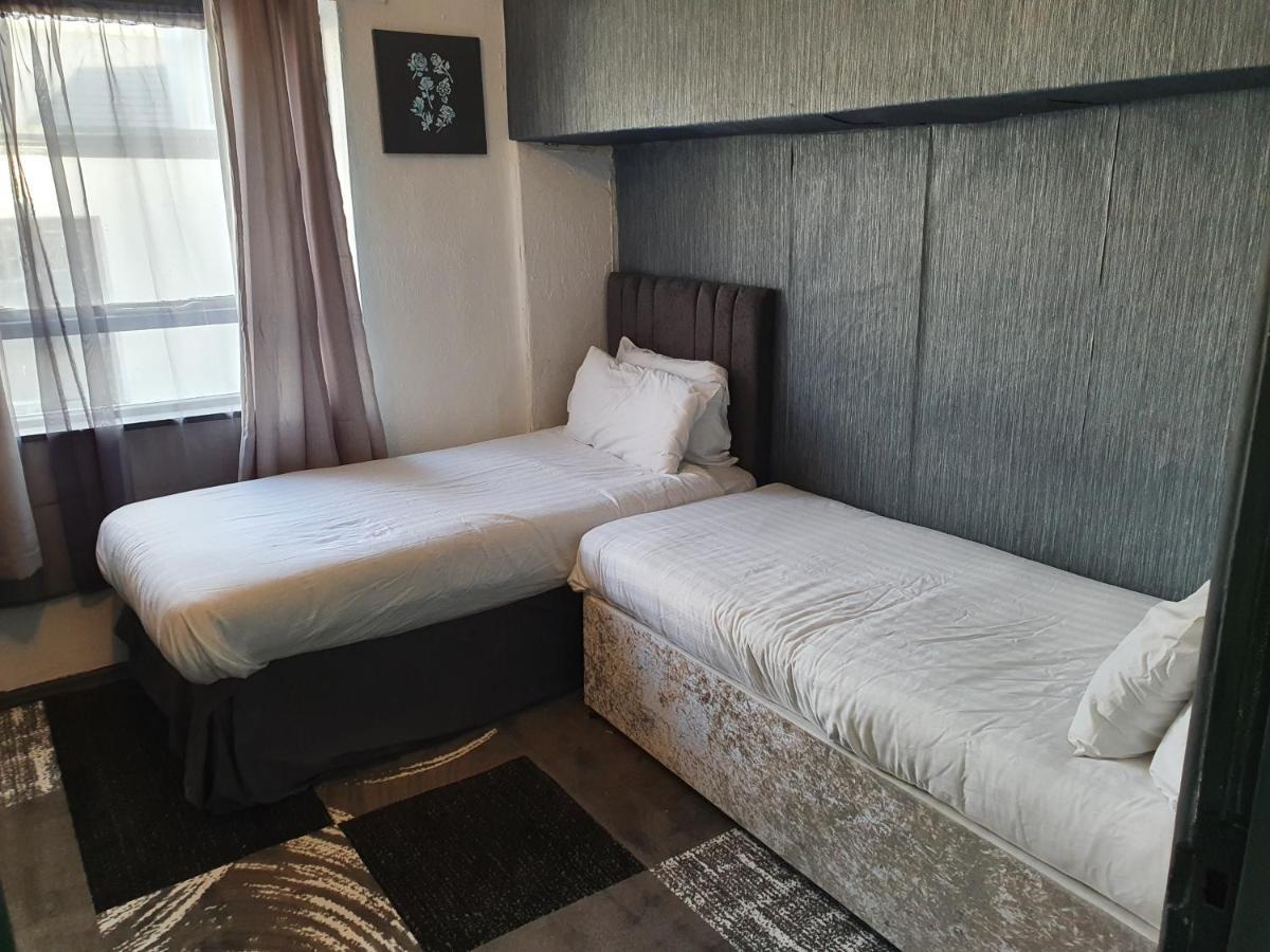 Balkan Hotel Blackpool Exteriör bild