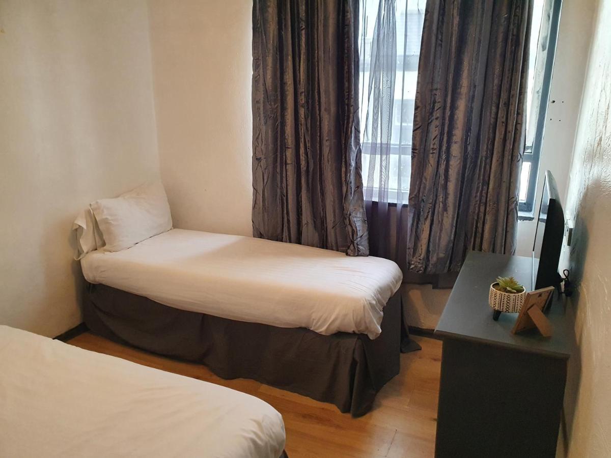 Balkan Hotel Blackpool Exteriör bild