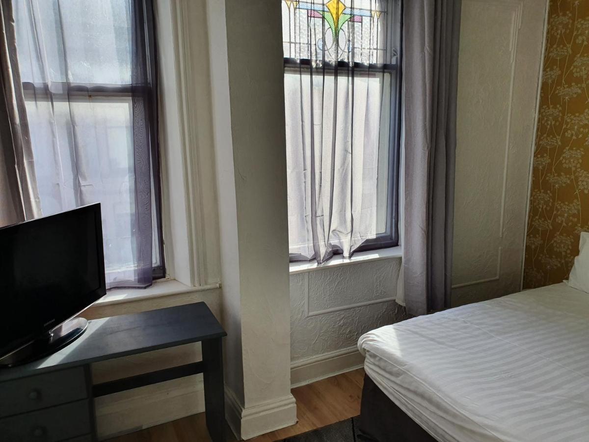Balkan Hotel Blackpool Exteriör bild