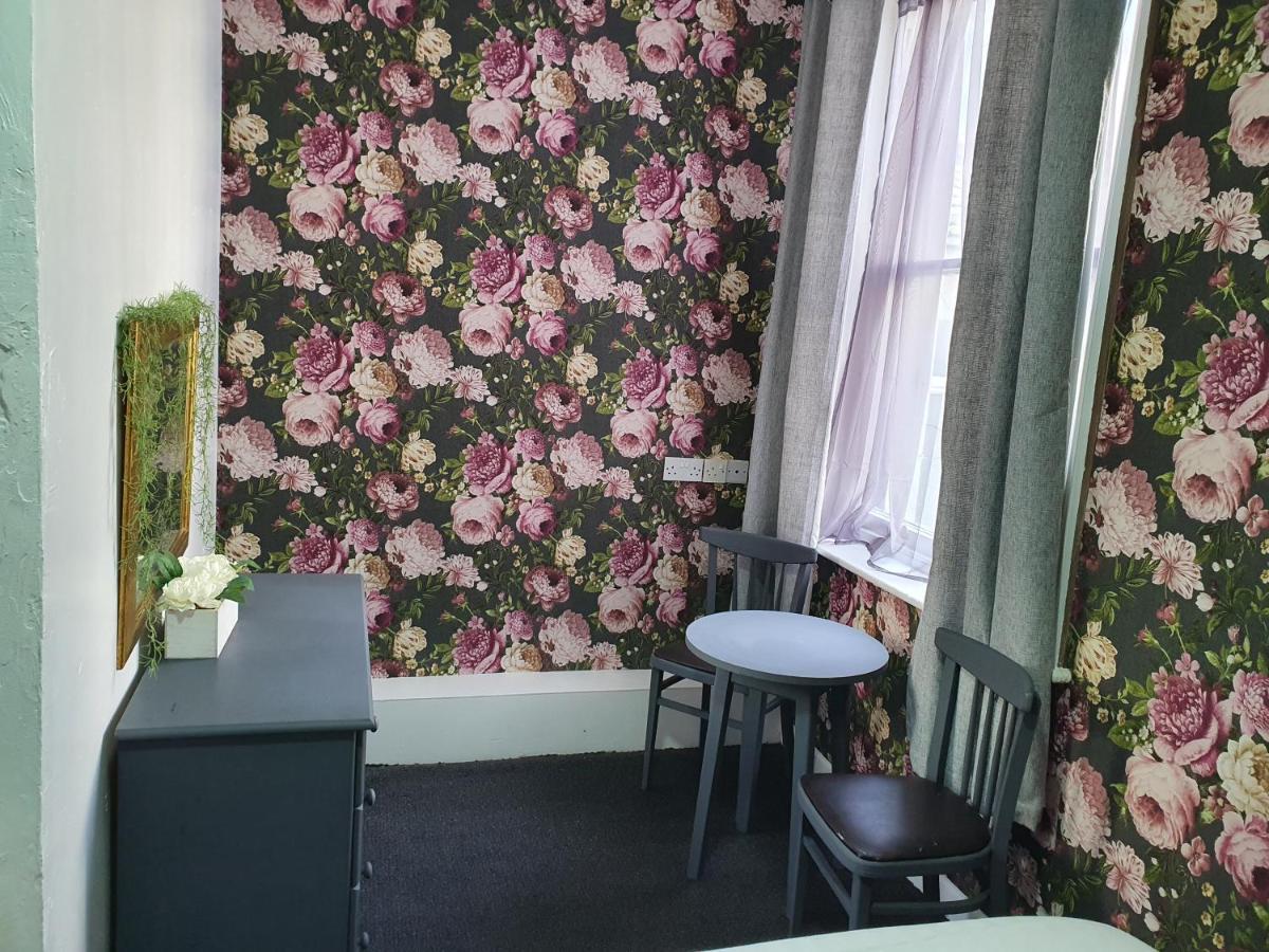Balkan Hotel Blackpool Exteriör bild